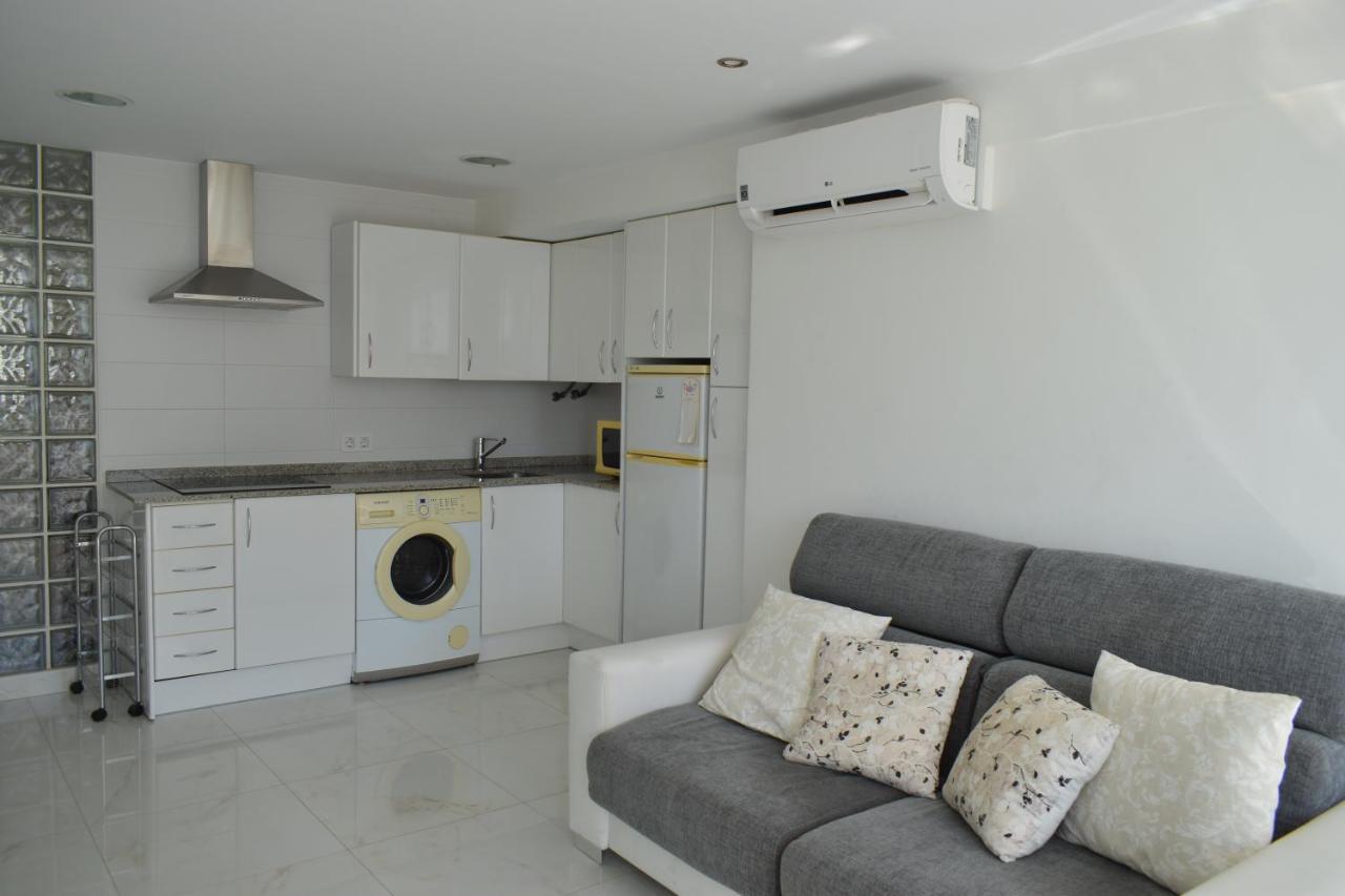 Los Caballos Vip Playa Levante Benidorm Buitenkant foto