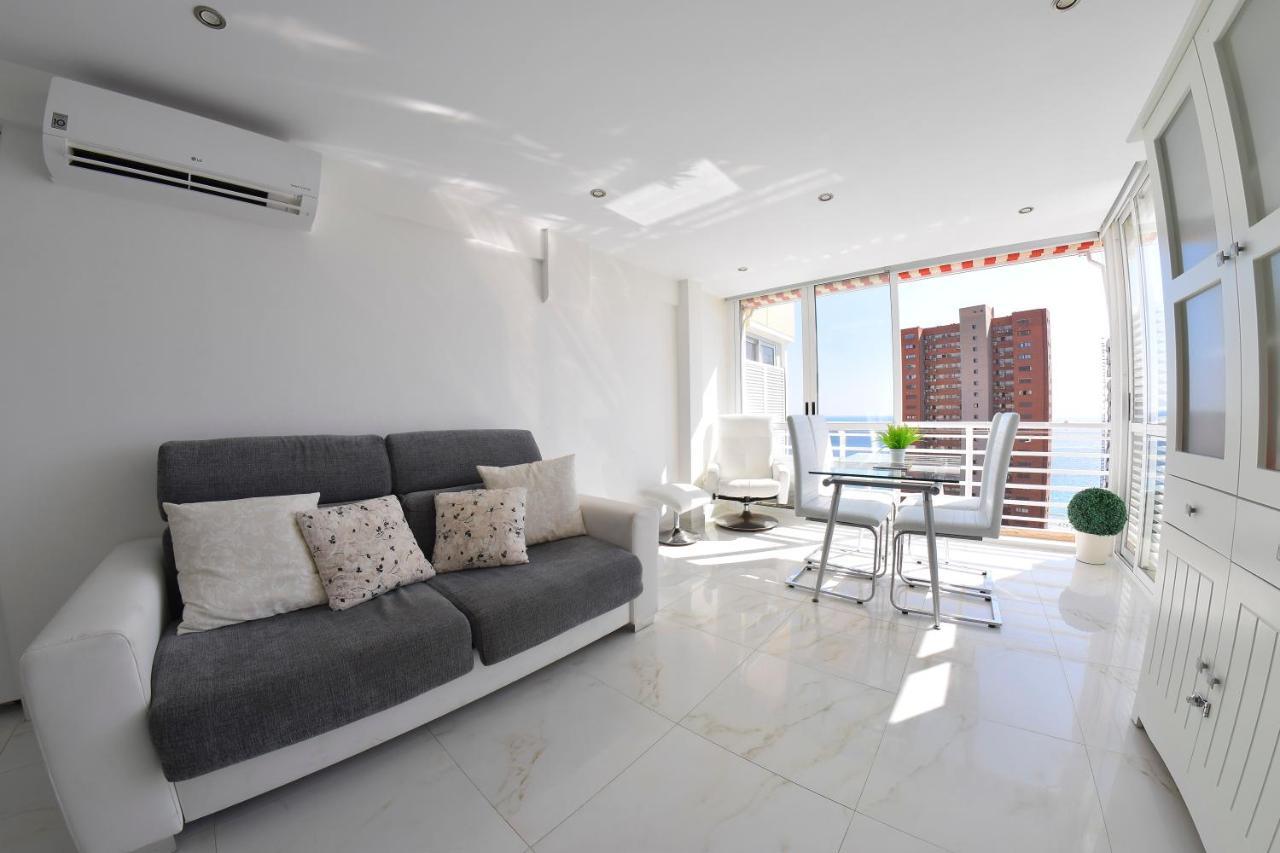 Los Caballos Vip Playa Levante Benidorm Buitenkant foto