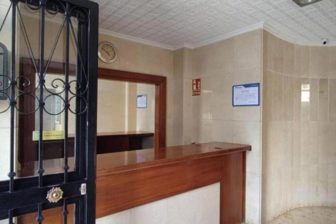 Los Caballos Vip Playa Levante Benidorm Buitenkant foto